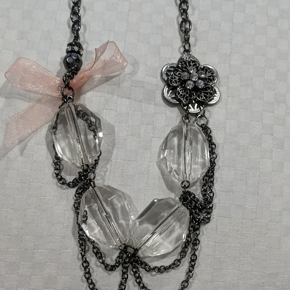 Necklace - Picture 4 of 6